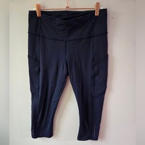 lululemon Speed Up Crop 21" - Navy - Size 10 - Excellent Condition